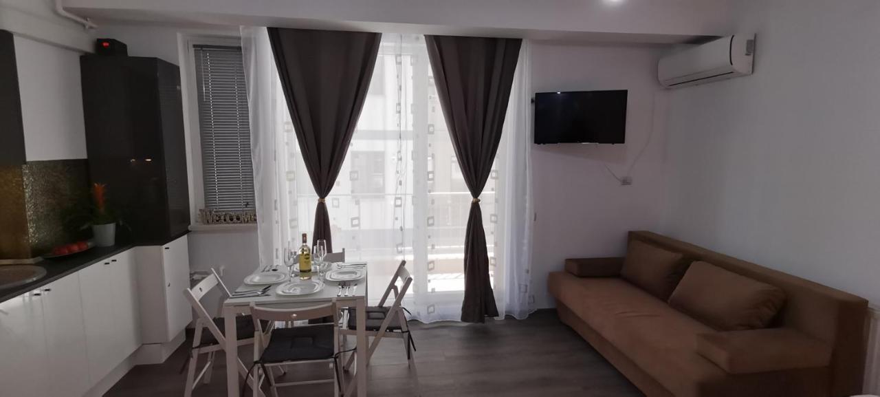 Apartamento Mike Studio Mamaia Nord Năvodari Exterior foto